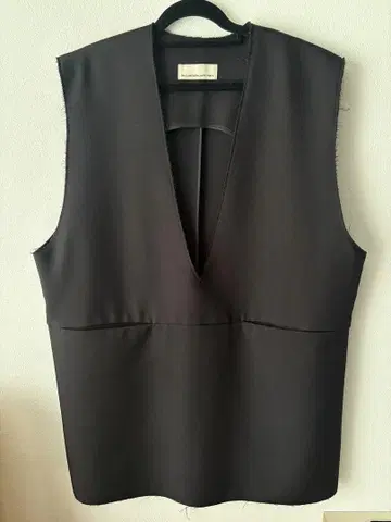 GALLARDA GALANTE NAVY 상의 베스트