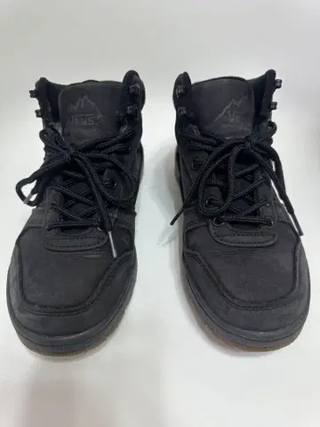 Vans 블랙 하이컷 스니커즈