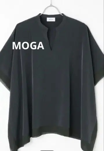 MOGA 와셔 새틴 블라우스 차콜