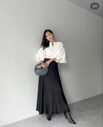 애뉴언스/새틴 내로우 스커트
