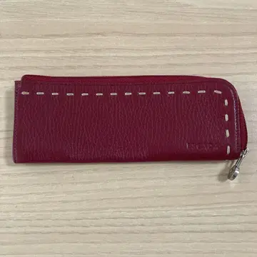 미사용 새상품 ESCADA 가죽 프래그먼트 케이스 빨간색
