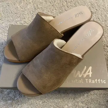 WA ORiental TRaffic 스웨이드 뮬 샌들 새상품 미사용