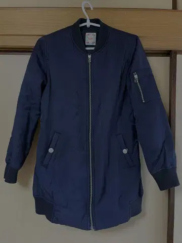 네이비 MA-1 스타일 자켓