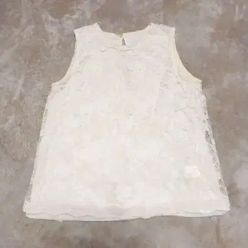 맥피 아이보리 레이스 슬리브리스 탑