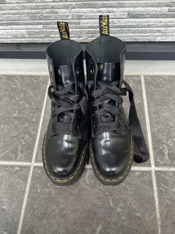 Dr.Martins 부츠