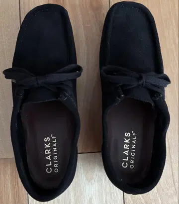 Clarks 클락스 왈라비 블랙 검정 스웨이드 UK7
