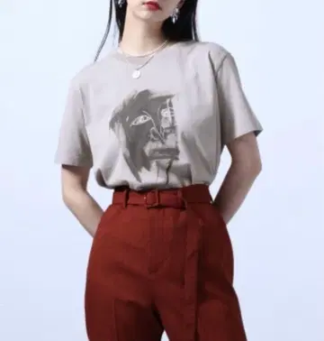 HARE 그래픽 숏 프린트 T