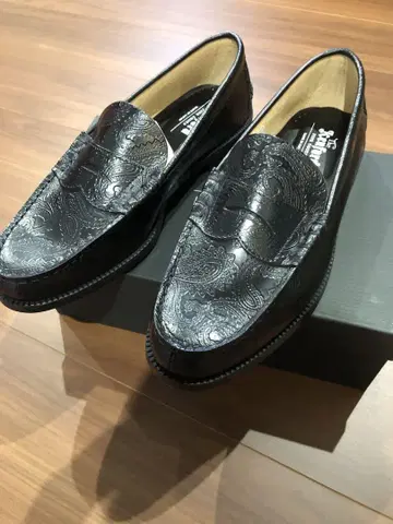 kenford 로퍼 페이즐리