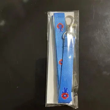 파란색 리본 스트랩 미쿠미쿠