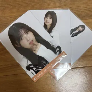 노기자카46 이오키 마오 집업 가드 브로마이드