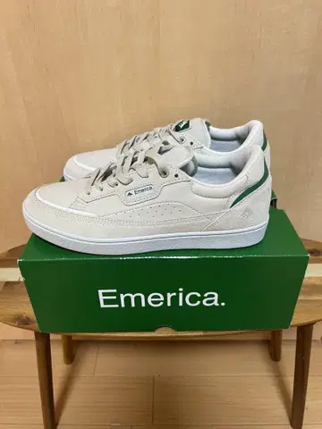 미사용 새상품 Emerica 스니커즈 GAMMA 크림/그린