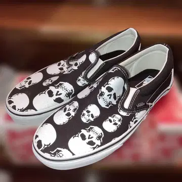 Vans 멀티 스컬 슬립온