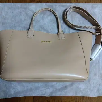 Tommy Hilfiger 베이지 숄더백