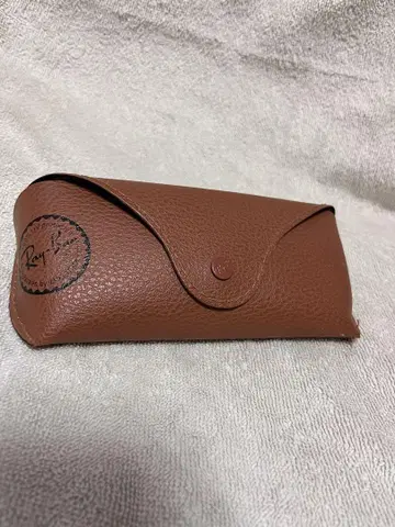 Ray-Ban 가죽 안경 케이스 브라운