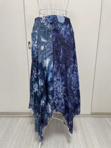 Desigual 스커트