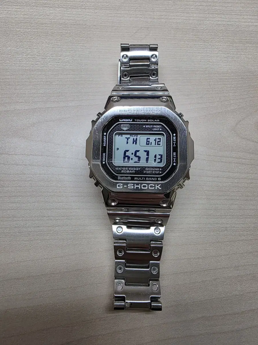 G-shock gmw-b5000