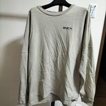 RVCA 베이지 긴팔 티셔츠 M