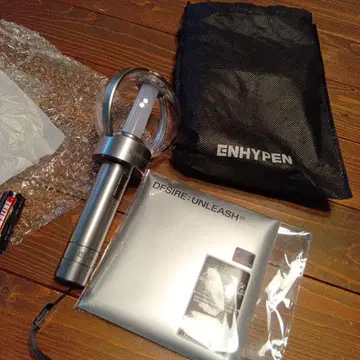 ENHYPEN 응원봉 & CD