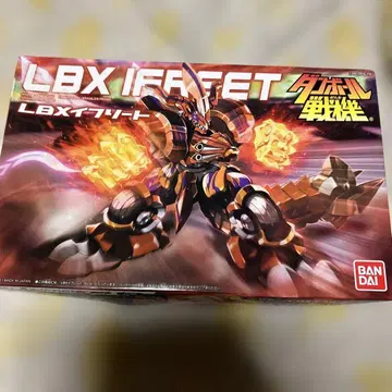 골판지 전기 LBX 이프리트 프라모델