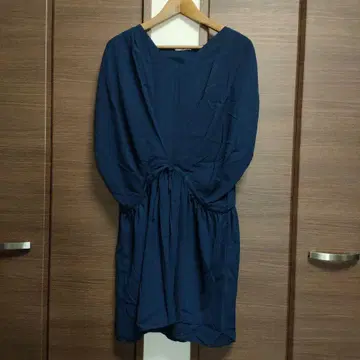 쉽스 네이비 반팔 원피스