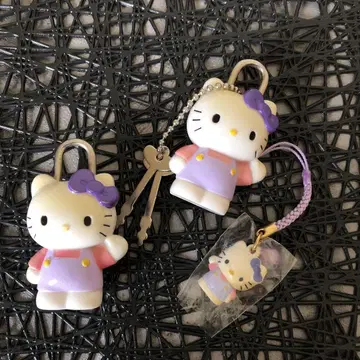 홋카이도 한정 지역 한정 키티 자물쇠와 스트랩 SANRIO
