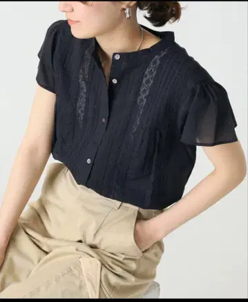베이 세 재고 턱 레이스 프렌치 슬리브 블라우스 네이비