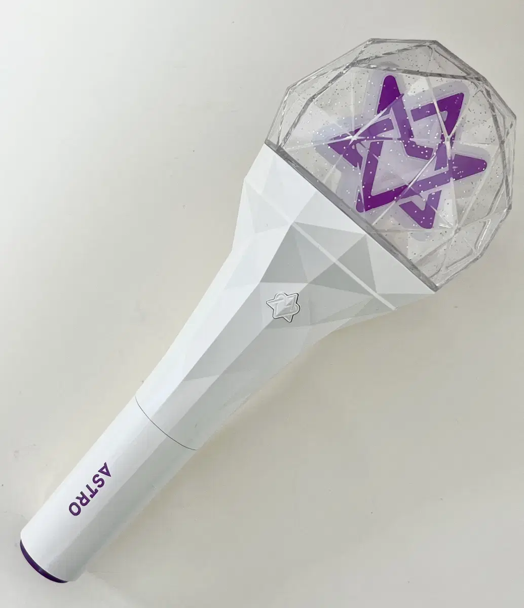 [새제품] 아스트로 응원봉 로봉이 버전2 팝니다!