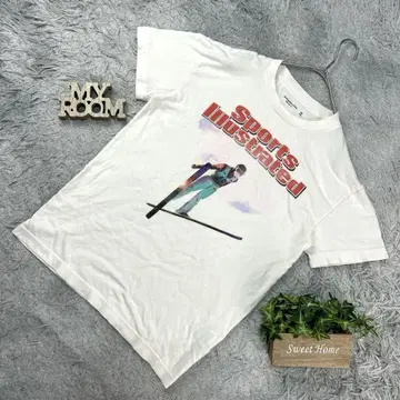 스키 점프 패턴 A&F 콜라보 티셔츠 크림 XS