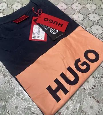 HUGO 네이비/오렌지 티셔츠 Size M