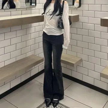 emmy 랜덤 큐빅 플레어 데님 팬츠