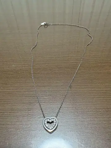 하트 모양 스톤 목걸이