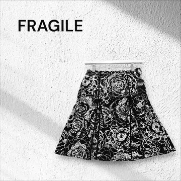 플레어 스커트 꽃무늬 무릎 기장 실크 100% A 라인 W66 S~M