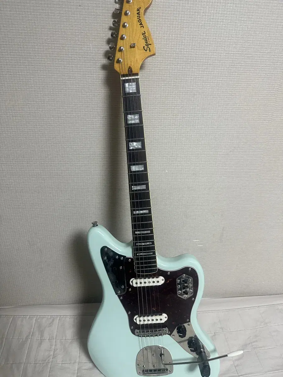 Squier Classic Vibe 70s Jaguar