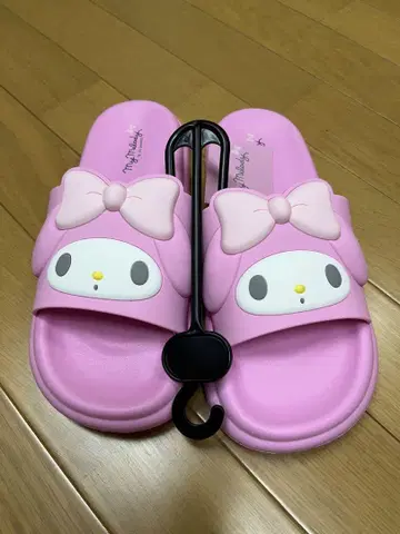 미사용 새상품 택 포함 산리오 마이멜로디 룸슈즈 샌들