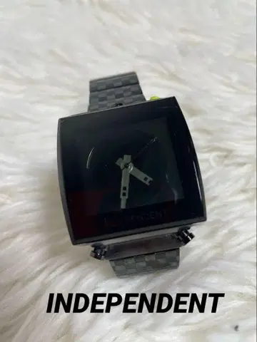 INDEPENDENT 아나데지 인디펜던트 블랙 디지털 손목시계