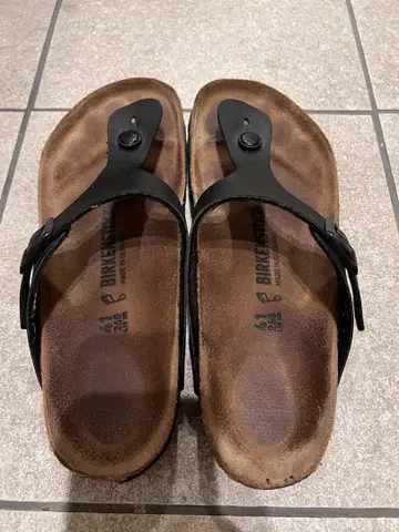 버켄스탁 블랙 플립플랍