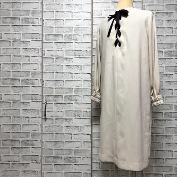 PICCIN 피칭 백 리본 원피스 아이보리 걸리시 M