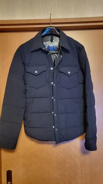 THE NORTH FACE 블랙 다운 자켓