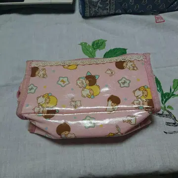 캐릭터 패턴 파우치 핑크 반짝이 키키와 라라