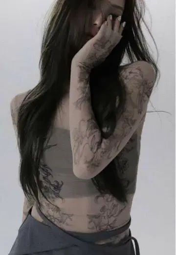 melt the lady 멜트 더 레이디 릴리 타투 탑