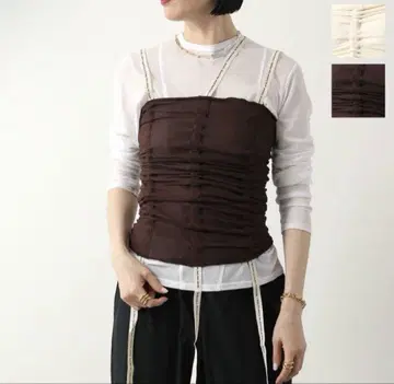 (새상품) Baserange Hewn Strap Top