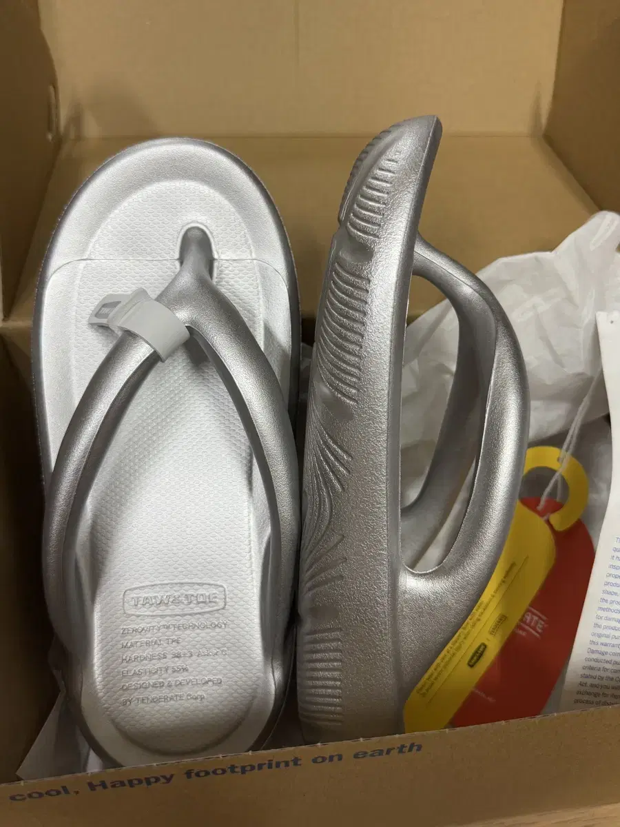 Toe&Toe Flip-Flop Xero Gravity oz Light Silver 250