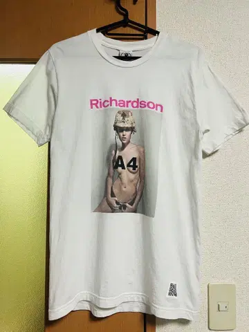 Richardson A4 Sasha Grey Cover T 리차드슨
