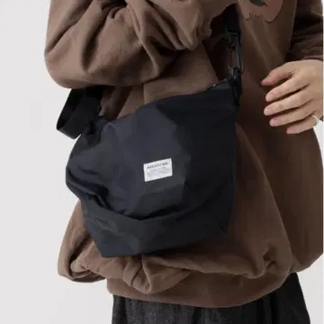 AECH&LINE Re: NYLON DAILY BAG 나일론 숄더백