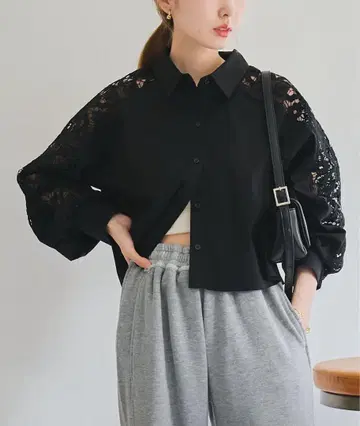 새상품 소매 레이스 크롭 셔츠 Kastane 카스타네