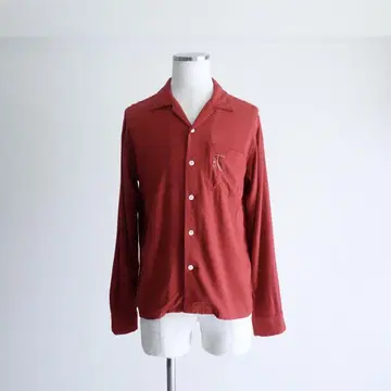 The Radiall 자수 레이온 오픈 카라 셔츠 스퀘어 레드