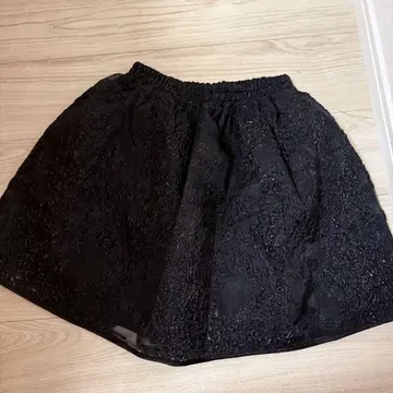 Bibiy 완판템 블랙 스커트
