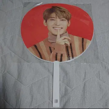 SEVENTEEN CARAT CAMP 부채 원우