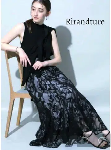 Rirandture 슬리브리스 레이스 도킹 원피스 (네이비)