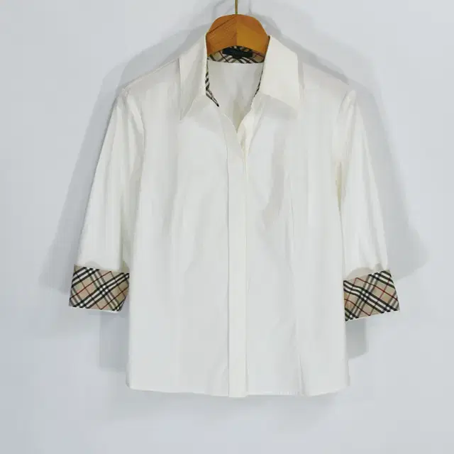 Burberry london 칠부 셔츠